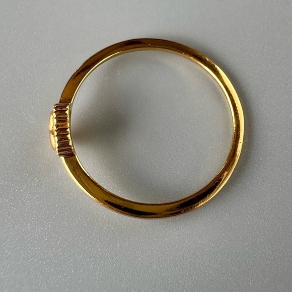 14k Gold Vermeil Dainty Heart Ring - Picture 5 of 10